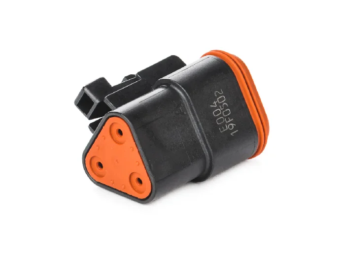 DT06-3S-E004 – DT Series – Female 3 Socket Plug – Black