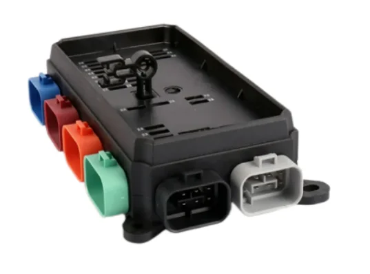 OEM ODM Electrical Appliances Engine Relay Blade Fuse Holder Box with Erecting Tool