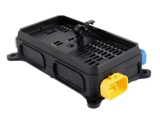 OEM ODM Electrical Appliances Engine Relay Blade Fuse Holder Box with Erecting Tool