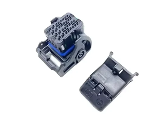 98644-3001 Female 32 Pins Left Wire Output Car Connector